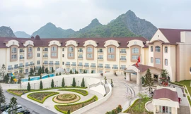 Nghỉ lễ 30/4 và cao điểm Hè 2025: Trải nghiệm ‘sang-xịn-mịn’ chỉ cách Hà Nội một giờ lái xe