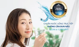 Gia dụng Hòa Phát ra mắt máy lọc nước cảm ứng với loạt tính năng nổi trội