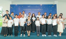 Hotel Academy Việt Nam khai giảng lớp quản trị khách sạn & trao học bổng toàn phần VET by EHL