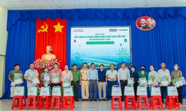 FE CREDIT lan tỏa niềm vui Tết và đồng hành cùng cộng đồng tại Long An