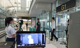 Cách ly 2 bệnh nhân bị sốt nhập cảnh từ Vũ Hán vào Việt Nam