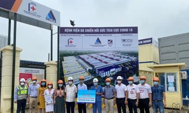 Rạng Đông tài trợ hệ thống chiếu sáng trị giá 1,8 tỷ đồng cho BV Dã chiến