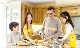 Bữa ăn gia đình trọn vẹn và đầy đủ dưỡng chất là nền tảng chống dịch 