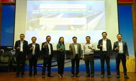 Ban lãnh đạo Công ty, CĐCS chúc mừng khối Sản xuất “về đích sớm” chỉ tiêu sản lượng