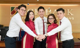 Toàn thể cán bộ, người lao động Agribank với tinh thần thi đua hoàn thành xuất sắc nhiệm vụ lan tỏa trong toàn hệ thống