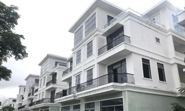 Thị trường nhà ở 2023: Lối thoát nào cho nhà đầu tư