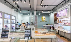 Cái bắt tay triệu đô giữa kính mắt LB Eyewear và Essilor VietNam