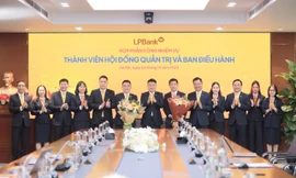 HĐQT LPBank họp phân công nhiệm vụ cho các thành viên HĐQT và Ban điều hành 