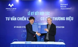 Richard Moore tư vấn chiến lược phát triển thương hiệu cho Meey Land