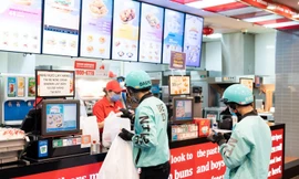 Ấm lòng các nơi “phản ứng nhanh” có ngay ưu tiên cho shipper 