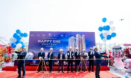 Tưng bừng Lễ cất nóc dự án Happy One Central