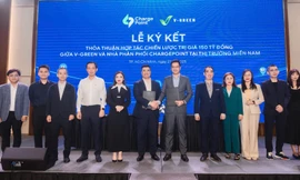 V-GREEN và Chargepoint ký kết thoả thuận hợp tác triển khai mô hình trạm sạc đa tiện ích