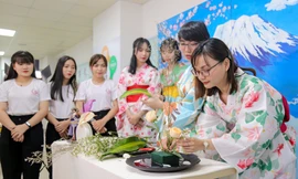 Thạo chuyên môn, 'rành' văn hóa, sinh viên Ngôn ngữ Nhật HUTECH tự tin có việc sớm