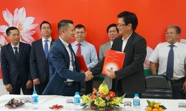 Easy Credit và Bão Minh ký hợp tác toàn diện