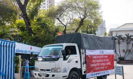 Ấm áp những chuyến hàng Unilever đến với tuyến đầu chống dịch