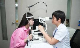 Customize Sight DND: Cá nhân hóa điều trị tật khúc xạ – mỗi đôi mắt là một bản thể