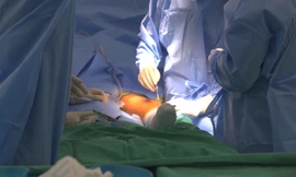 Vinmec thực hiện ca thay khớp tăng trưởng đầu tiên tại Việt Nam cho bệnh nhi ung thư xương