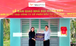 Văn Phú – Invest ủng hộ 720 triệu đồng xóa nhà tạm, nhà dột nát: Hành động vì cộng đồng và triết lý phát triển bền vững