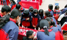 Tích cực thực hiện 05 nhiệm vụ phòng chống AIDS, ma túy, mại dâm trong trường học 