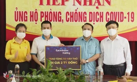 Eurowindow Holding tích cực chung tay đẩy lùi Covid-19