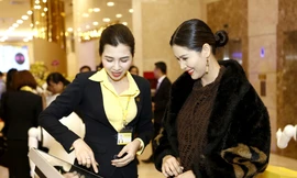 Cổ phiếu ngân hàng lên sàn đón sóng