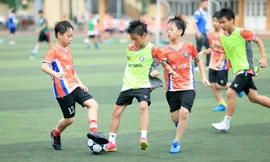 Khi tiếng cười trẻ thơ trở thành điểm chạm hạnh phúc