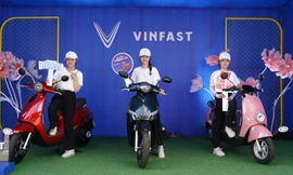 Xe máy điện VinFast “hút” khách với chính sách giá ưu đãi toàn dân