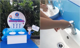 Trạm rửa tay Viglacera sở hữu thiết kế bắt mắt, đi kèm với hướng dẫn 6 bước rửa tay của Bộ Y Tế