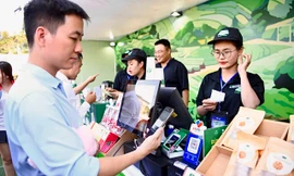 Gần 50% khách hàng Phúc Long thanh toán không dùng tiền mặt 