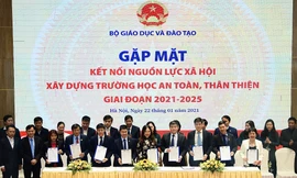 Nhiều doanh nghiệp, trong đó có Nova Group đã cam kết đồng hành cùng Bộ GD&ĐT xây dựng trường học an toàn, thân thiện