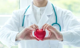 Phối hợp thực hiện chương trình đào tạo y khoa trực tuyến