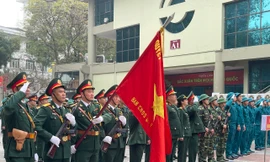 Quận đội Hai Bà Trưng ra quân huấn luyện với nhiều nội dung đổi mới