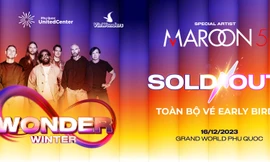 Vé bán sớm (EB) 8Wonder “bốc hơi” nhanh chóng, fan Maroon 5 lại đua săn vé chính thức 