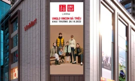 UNIQLO chính thức khai trương cửa hàng mới tại Vincom Bà Triệu