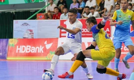 Thắng tuyệt đối Sanvinest Sanna Khánh Hòa, Thái Sơn Nam vô địch trước 3 vòng đấu