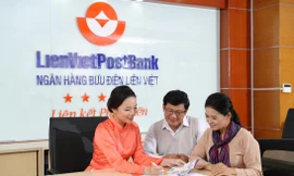 Thẻ Hưu trí – Giải pháp hữu hiệu cho người cao tuổi trong mùa dịch bệnh