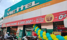 Viettel Store giảm giá smartphone tới 6 triệu đồng dịp khai trương siêu thị mới 