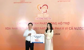 Quỹ Vì Tầm Vóc Việt và Tập đoàn TH ủng hộ 10 tỷ đồng xóa nhà tạm, nhà dột nát