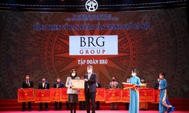 Tập đoàn BRG vinh dự nhận Bằng khen Xuất sắc toàn diện của Thành phố Hà Nội