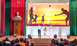 Thanh niên Bình Định tìm hiểu về công tác gia đình