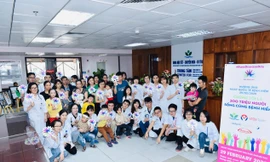 Các bác sĩ và bệnh nhân hưởng ứng Ngày Quốc tế Bệnh Hiếm tại Khoa Nội tiết – Chuyển hóa – Di truyền, Bệnh viện Nhi Trung Ương