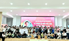 Sôi nổi hoạt động Ngày sách và Văn hóa đọc tại Trường ĐH Y Dược Buôn Ma Thuột