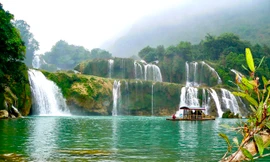 Lên rừng hay xuống biển? Nhiều lựa chọn hợp lí cho kỳ nghỉ sắp tới