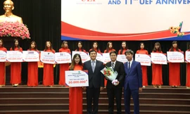 Hàng năm, UEF trao tặng nhiều suất học bổng cho thí sinh