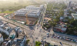 Căn hộ trên đường 700 tỷ vừa thông xe có gì mà trên 100 triệu/m2 vẫn hot