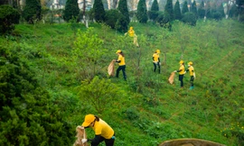 Hơn 600 người xuống phố dọn rác vì Sa Pa xanh, sạch, đẹp, văn minh