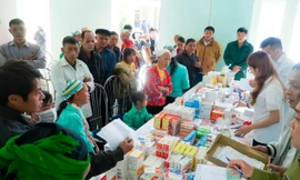 Dược Hậu Giang khám bệnh, phát thuốc cho hơn 1.250 đồng bào nơi địa đầu tổ quốc