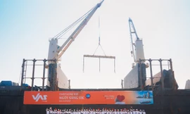 Thép VAS, thép xanh Việt Nam ngời sáng trên đất UK