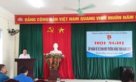 Tập huấn vệ sinh môi trường nông thôn cho các đội tuyên truyền viên 