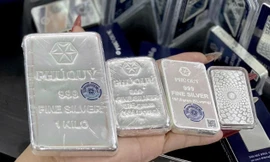 Giá bạc bật tăng, thị trường bạc nhộn nhịp trở lại